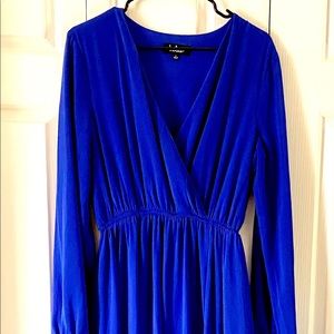 NWOT Lulu Long Sleeve Maxi Dress With High Slit